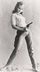 Jane Fonda with weapon - 4
